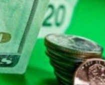 Доллар подорожал на 30 копеек. 